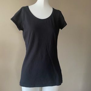H&M Black T-Shirt - Medium